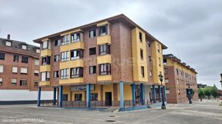 Pis  N/a. Venta de piso en oviedo  rees40763