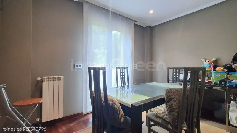 Foto f9e958ff-a4a0-4406-a8a2-ecafe0aa1efb. Chalet venta de chalet individual rees40796 en Parroquias Norte - Naranco Oviedo