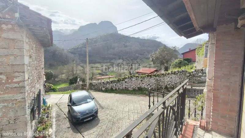 Foto 2ab2b032-e7b9-4adc-a0f8-e0c596d4e729. Casa venta de casa rees40417 en Peñamellera Alta