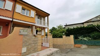 Maison jumelée  N/a. Venta de chalet pareado en penagos  rees40704