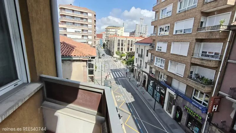 Foto a6f74e0b-ed01-4e72-a808-cb8940d4d01c. Pis amb calefacció a Centro Torrelavega