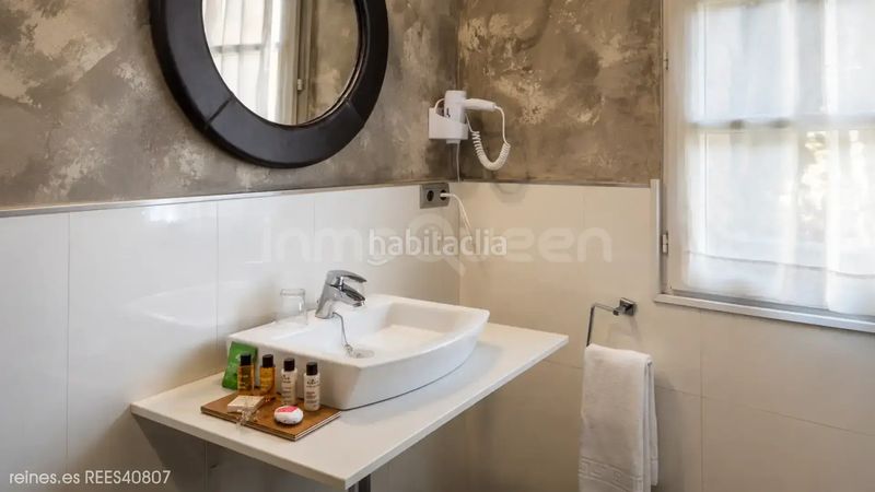 Foto a7c311a7-91c9-44db-ae00-ffca10374b03. Edificio in Cabuérniga