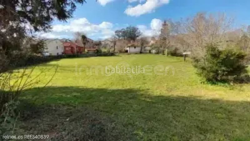 Foto bff5aef8-cd9c-45c9-b18c-466f176249ec. Terreny residencial a Entrambasaguas