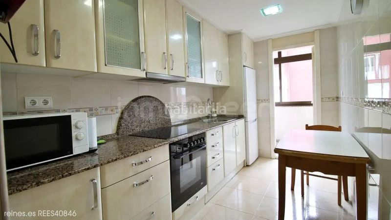 Foto 1dcc1ef0-d592-49ed-9b67-c7ceee2a38cb. Flat with heating parking in Los Castros Santander