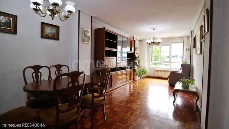 Foto 50ce08a8-ee81-4add-93ae-0d9ae3511816. Flat with heating parking in Los Castros Santander