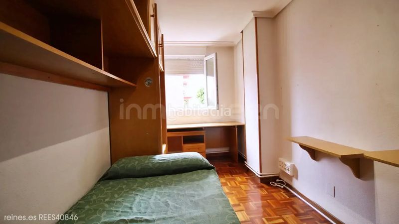 Foto 6732c747-b9a4-4c82-8e1f-616fe40a1ecf. Flat with heating parking in Los Castros Santander
