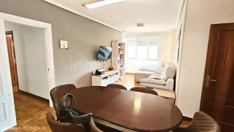 Foto 409e0a25-a13b-4d97-9bef-d356d9c262f4. Flat with heating in Centro Torrelavega