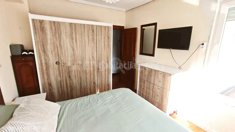 Foto e0dc5aaf-89b0-4e2f-a9b5-336d4222bf55. Flat with heating in Centro Torrelavega