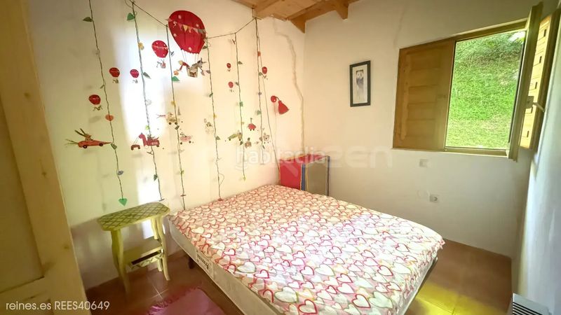 Foto b51b71ac-a8f8-454f-8f46-9ba7fa27cabb. Casa amb calefacció aparcament a Corvera de Toranzo
