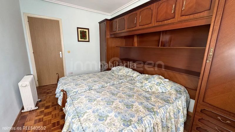 Foto 9f86be4a-e39f-41ce-a7a0-4350be2e7229. Pis amb aparcament a Campoo de Enmedio