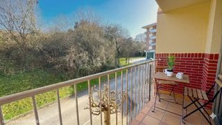 Etagenwohnung  N/a. Venta de piso en san vicente de la barquera  rees40446