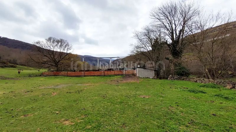 Foto f7344d22-cae4-4089-b7cb-2287292082d7. Finca rústica venta de terreno rústico rees40268 en Bárcena de Pie de Concha
