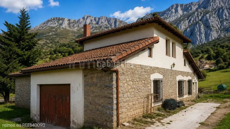 Foto c1bba6cd-9dbb-4c02-b1d4-12c98528a576. Casa a Cillorigo de Liébana