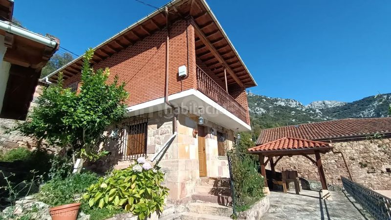 Foto 0fd03432-a053-48a8-8ae2-77e0b17185d6. Casa amb calefacció a Peñarrubia