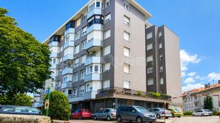 Appartamento  N/a. Venta de piso en santander  rees40069