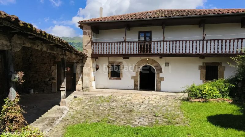 Foto ab1a28b9-f5d3-44a1-a3ff-6fa71cee8c4f. Casa a Anievas