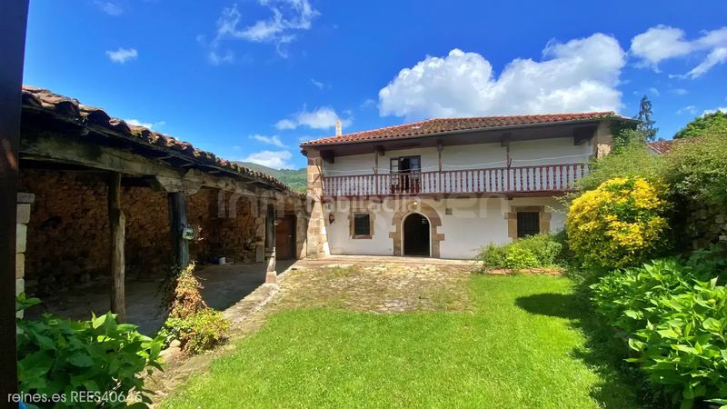 Foto d18500c0-6633-4e65-9079-6408452026f3. Casa a Anievas