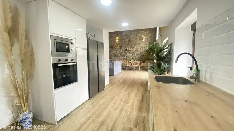 Foto f1593113-6617-4ded-b629-10e223abf03d. Casa amb calefacció aparcament a Alfoz de Lloredo