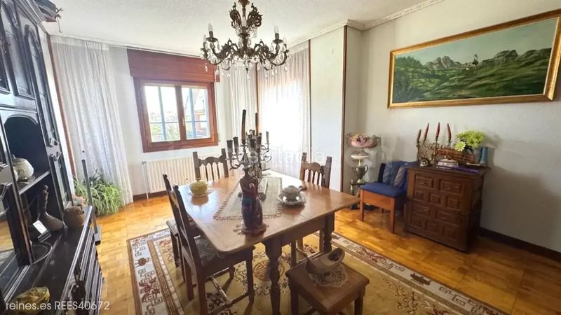 Foto f116acd9-eb91-4339-abce-bc8a14423044. Casa amb calefacció aparcament a Campoo de Enmedio