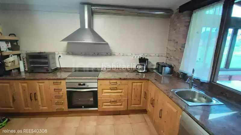 Foto 4461737b-18c4-4679-b886-c76654835738. Edificio in Val de San Vicente