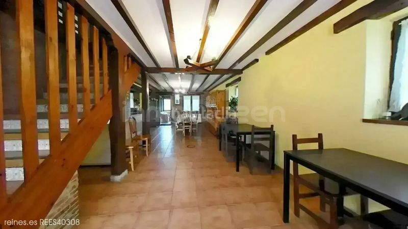 Foto 874a1067-3f41-4c74-8bd7-1bdb4758271d. Edificio in Val de San Vicente