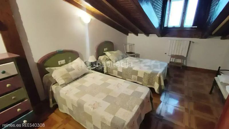 Foto a3d41452-6040-4c69-b4cf-231a45b9d9a2. Edificio in Val de San Vicente