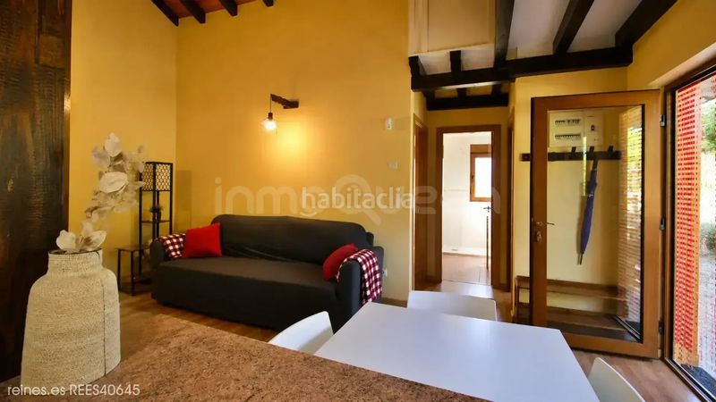 Foto 0ea6a8c8-7ce4-4e57-ab41-0ba9bb6dde65. Casa adosada venta de chalet adosado rees40645 en Rionansa