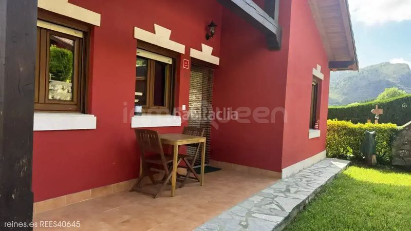 Foto 73c74712-fac3-4c75-82a6-1d94608874e8. Casa adosada venta de chalet adosado rees40645 en Rionansa
