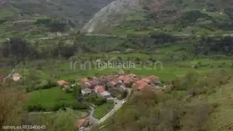 Foto 8dfb4bb3-8ec3-43c1-a311-1ab885541eb5. Casa adosada venta de chalet adosado rees40645 en Rionansa