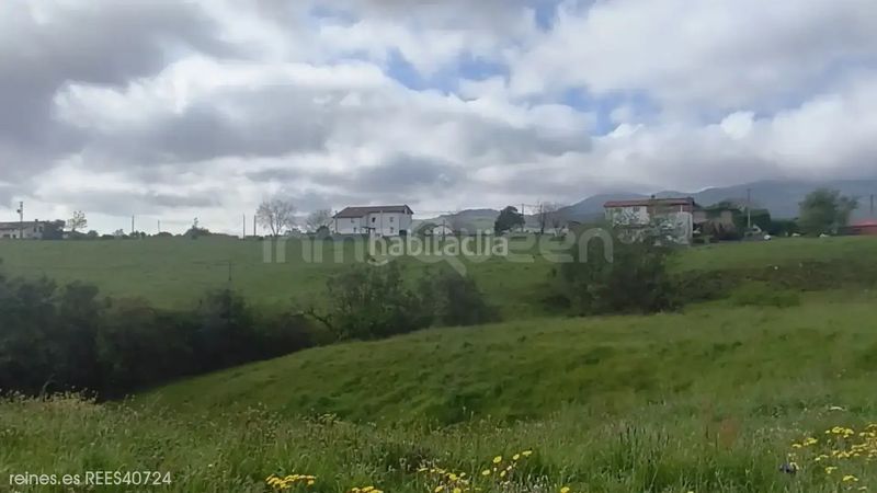 Foto 12c8701b-5515-439e-8b9b-9f02b6875aa8. Terreny residencial a Ribadedeva