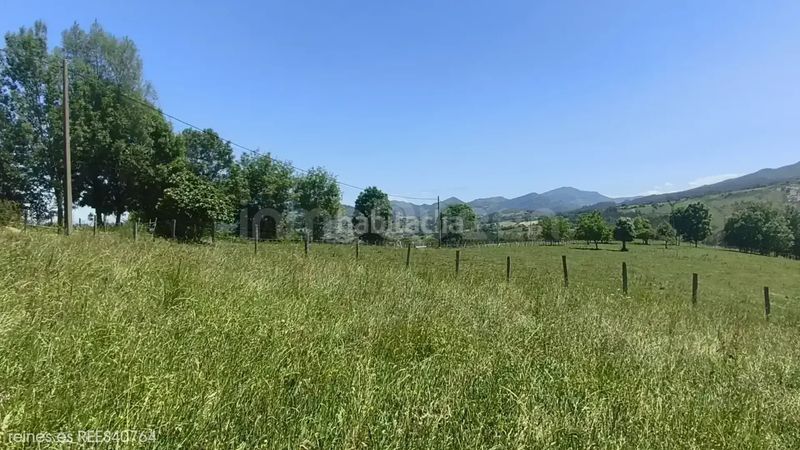 Foto fada3aba-2a1d-42f4-aa1f-90237aaf0f32. Terreny residencial a Peñamellera Baja