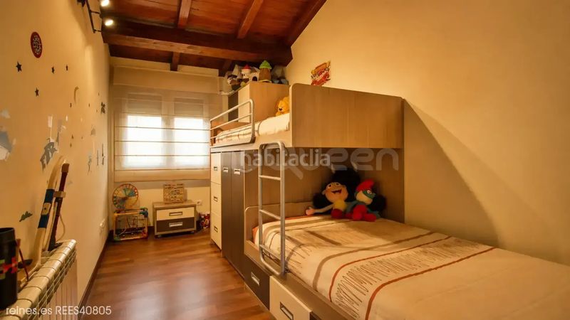 Foto b1ab6d9f-a895-4900-8649-4d5c744eae64. Casa adossada amb aparcament a Val de San Vicente