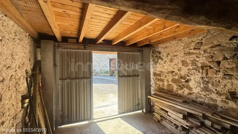 Foto 85038ea1-f2b1-40ca-bd34-d20b7f2792e2. Casa venta de casa rees40890 en Peñamellera Alta