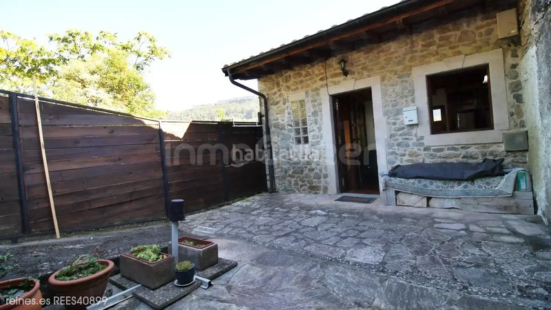 Foto 817a84df-2567-4e0e-a10e-e0798131d5ec. Casa venta de casa rees40899 en Ribadedeva