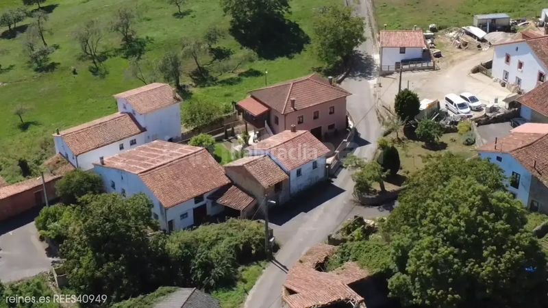 Foto 2451c549-c1e8-41c5-a0e8-d931812265df. Casa in Ribadedeva
