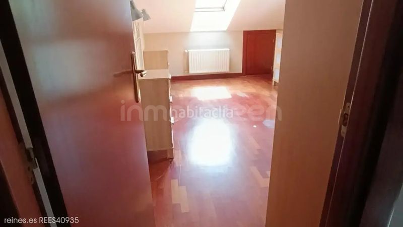 Foto 22a8ae3e-efc1-4665-b3f5-d1a912182b11. Appartement avec chauffage dans Reocín