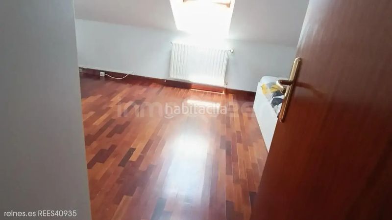 Foto 8cd81e7d-6ab3-4699-bfc4-e8667b170e8d. Appartement avec chauffage dans Reocín