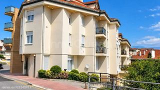 Pis  N/a. Venta de piso en san vicente de la barquera  rees40971