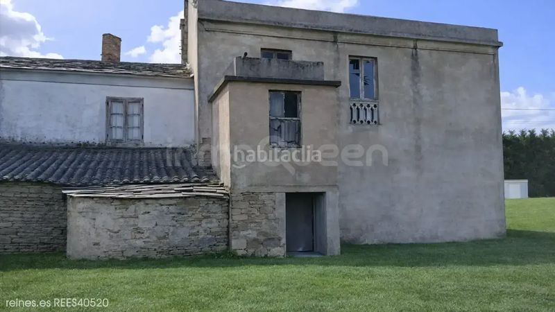 Foto a69a1cd3-08fb-4819-a41b-e616eb18df14. Casa amb calefacció aparcament a Foz