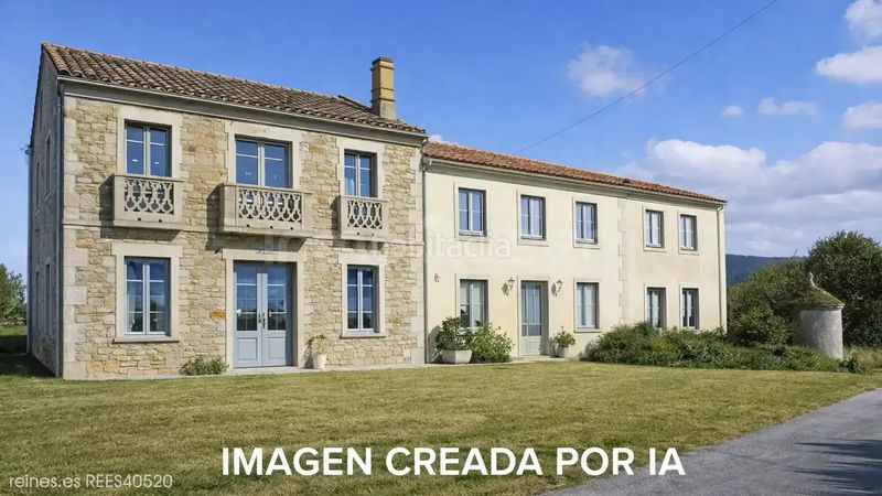 Foto cdaddbc7-6ca8-413a-b93c-1f4e5450f945. Casa amb calefacció aparcament a Foz