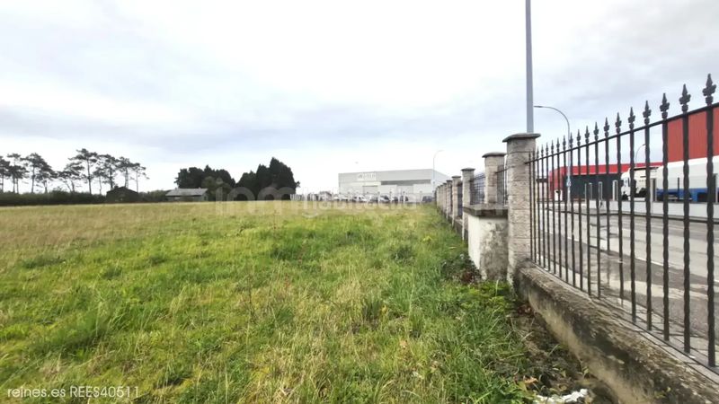 Foto fa78b96c-7336-4ad8-8400-8e7f5e43360b. Area edificabile industriale in Coaña