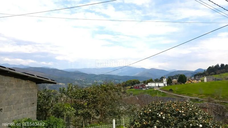 Foto 5ce5822f-31c6-4cb7-b139-afb6006e0cb5. Casa amb aparcament a Coaña