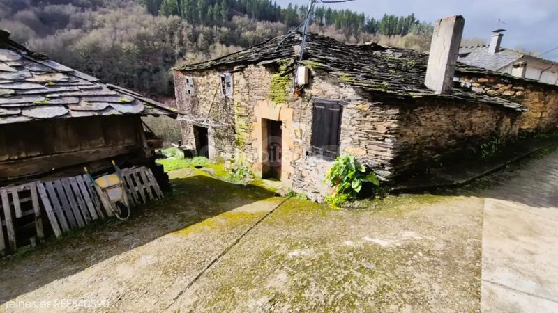 Foto 10a97900-bf15-4888-b023-1a623d8d5ecd. Casa amb calefacció a Santa Eulalia de Oscos