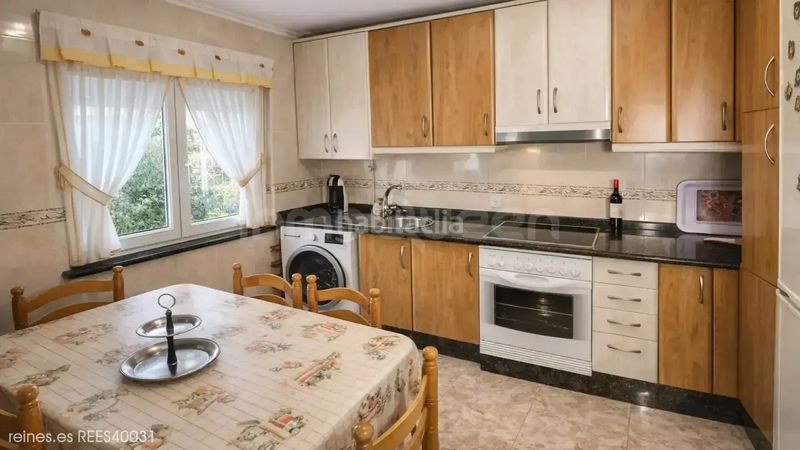 Foto 658df2d6-bb95-4d01-b7b0-558fb0a57bf0. Piso venta de piso rees40031 en Vegadeo