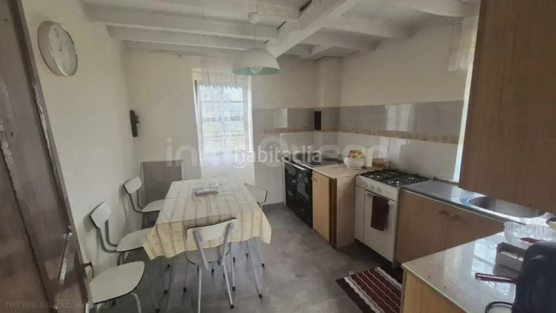 Foto f0cba9a6-036a-4568-8a56-d4bdc3b39a66. Casa venta de casa rees40030 en Alfoz