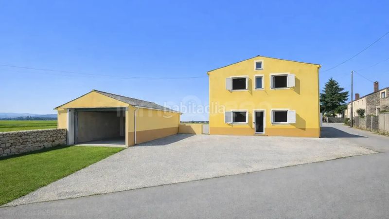 Foto 5288b6fd-a5b5-4523-b02c-7d2a46949ed9. Casa amb calefacció aparcament a Ribadeo