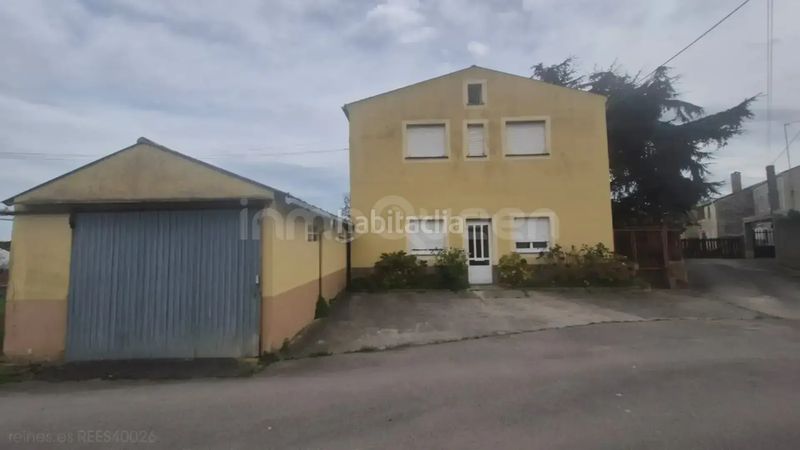 Foto f8b5ae5d-a8c6-46ac-b583-5a7d864f6308. Casa amb calefacció aparcament a Ribadeo