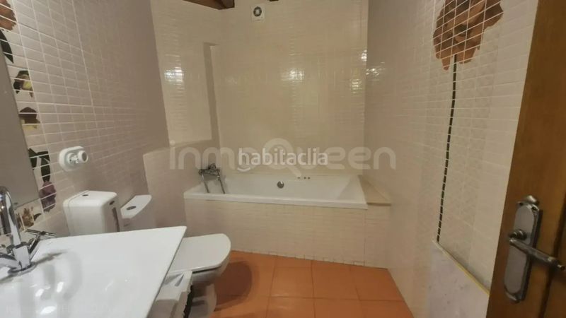 Foto 7f1765a7-9166-4c44-a6fc-57dbfa1ad442. Casa amb aparcament a Mondoñedo