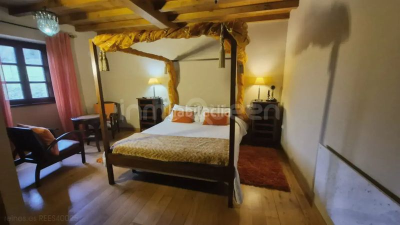 Foto c28732c3-23ed-4795-8925-c2e67e2067ae. Casa amb aparcament a Mondoñedo