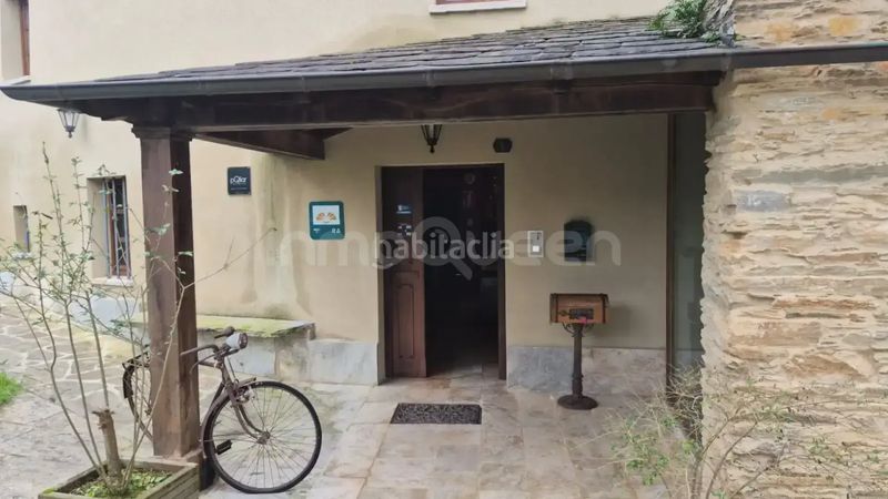 Foto dbca6bfb-921c-4486-9c5f-8f394c180e88. Casa amb aparcament a Mondoñedo